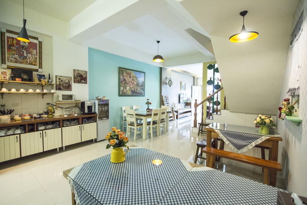 Taitung Vicking Guesthouse מראה חיצוני תמונה